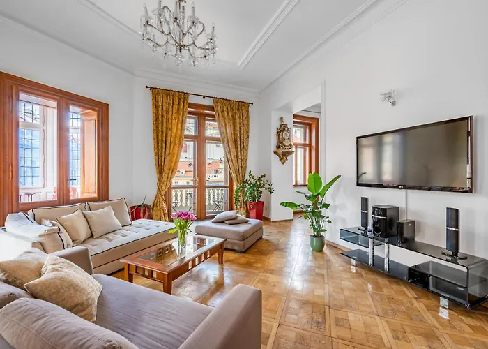 Malostranska Residence